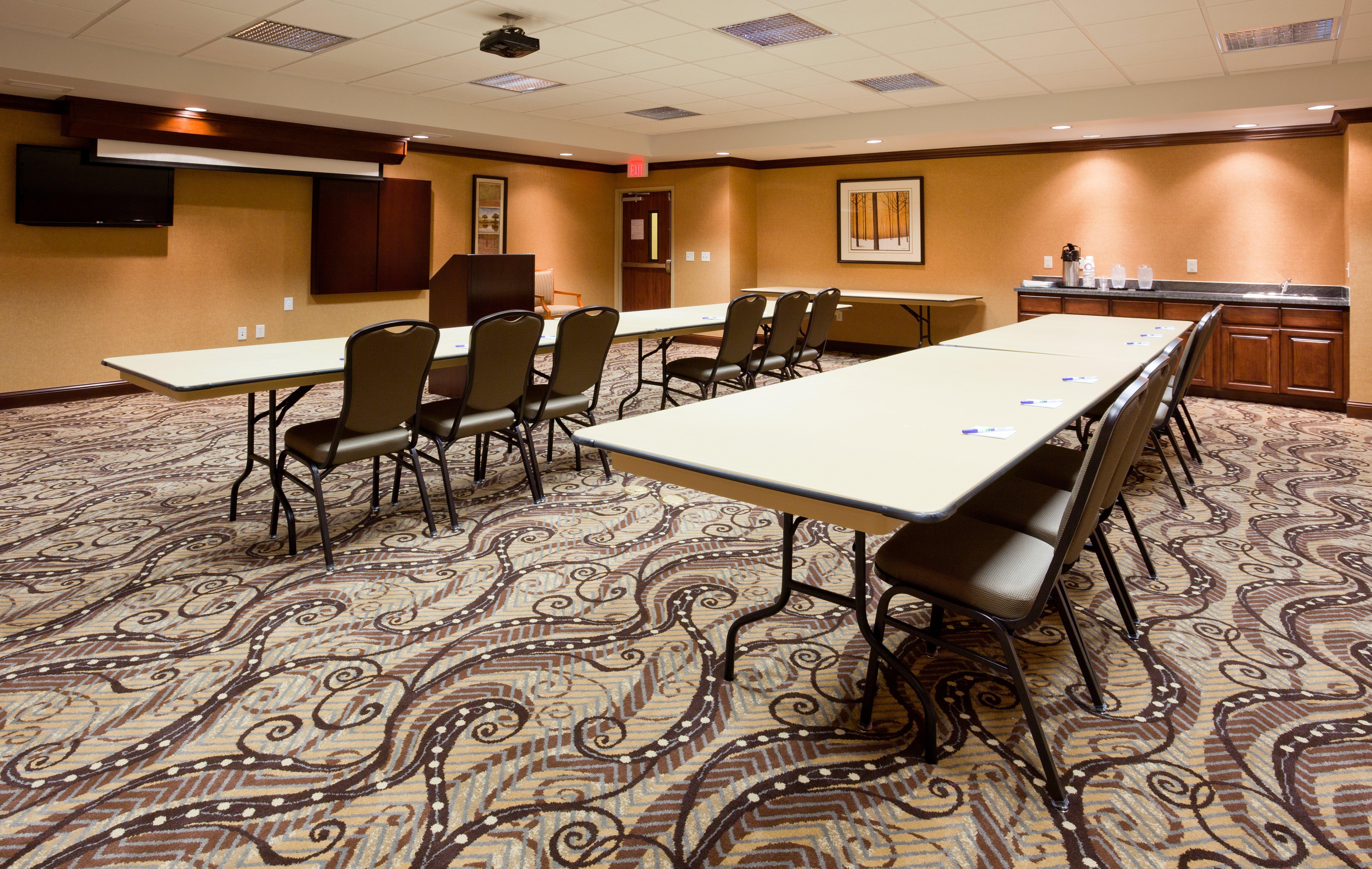 Holiday Inn Express & Suites - Mason City By Ihg Exteriér fotografie