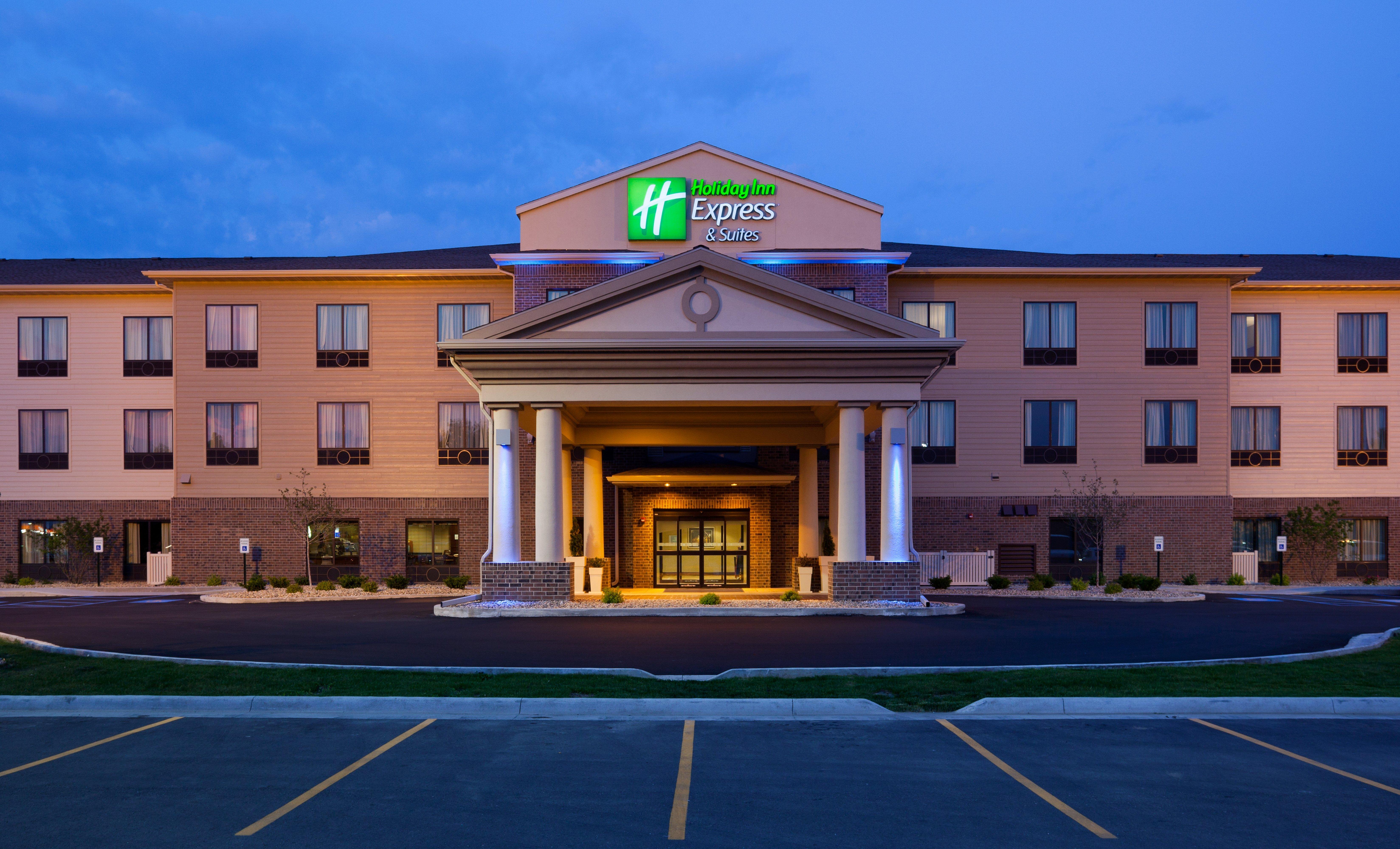 Holiday Inn Express & Suites - Mason City By Ihg Exteriér fotografie