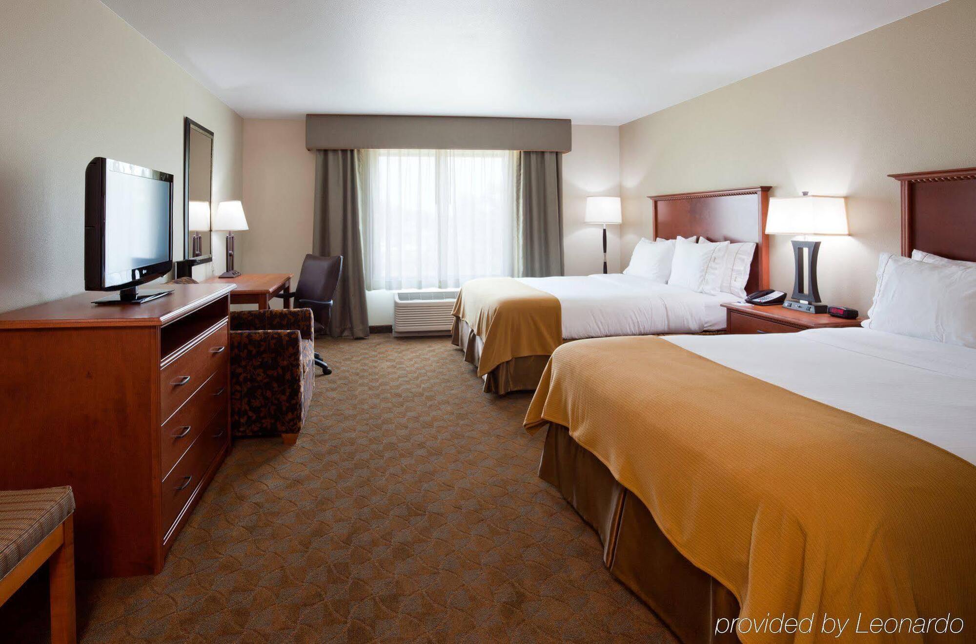 Holiday Inn Express & Suites - Mason City By Ihg Exteriér fotografie